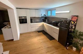 Wohnung kaufen in Ludwigstraße 34/1, 73240 Wendlingen, Modern wohnen mit Stil – großzügige, hochwertig modernisierte Wohnung in ruhiger Lage