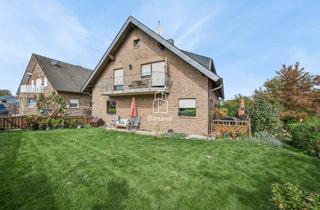 Wohnung kaufen in 53359 Rheinbach, Großzügige Maisonettewohnung mit Kamin, Terrasse und Balkon in naturnaher Lage