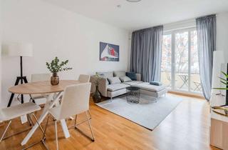 Wohnung kaufen in 10243 Friedrichshain, Provisionsfrei – 2-Zimmer-Wohnung mit Balkon & Aufzug in Friedrichshain