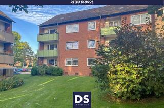 Wohnung kaufen in 24106 Wik, Frisch renovierte, WG-geeignete 2-Zimmer-ETW mit Westbalkon in ruhiger Lage von Kiel-Wik