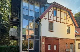 Wohnung mieten in 24340 Eckernförde, Modernes Wohnen im historischen Kutscherhaus von Borby - Nur 200 Meter zur Ostsee