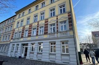 Wohnung mieten in Bernburger Straße 13, 39104 Buckau, Frisch sanierte 3-Zimmer Wohnung mit Balkon ab sofort frei zur Vermietung