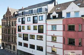 Wohnung mieten in 66111 Saarbrücken, Luxuriöse 3-Zimmer-Wohnung mit Balkon am Landwehrplatz!