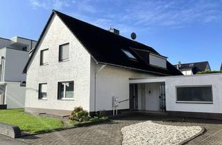 Wohnung mieten in 50259 Pulheim, *** Renovierte 3-Zimmer-Dachgeschosswohnung mit schönem Balkon und Einbauküche in Pulheim ***