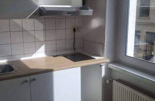 Wohnung mieten in Lessingstraße 12, 06114 Paulusviertel, 2-Zimmer-Wohnung mit Einbauküche in beliebter Wohnlage