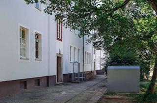 Wohnung mieten in Fritz-Reuter-Straße, 38440 Wolfsburg, Dachgeschosswohnung in der Stadtmitte // DG