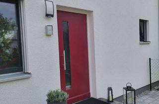 Wohnung mieten in Pfarrer Elfinger Str., 85457 Wörth, Moderne DHH mit gehobener Ausstattung, Garten und zwei Terrassen**Energieeffizienz 40**