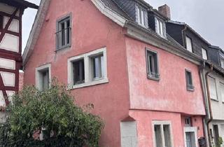 Wohnung mieten in Mönchshof, 97286 Sommerhausen, Kleines, charmantes Stadthäuschen mit drei Zimmern im Altort von Sommerhausen