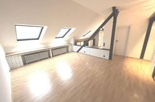 Wohnung mieten in Weststrasse 57, 42119 Elberfeld, Renovierte, helle 3,5-Zi.-Wohnung, 81 m² Wfl. (ca. 95 m² Grundfläche), EBK, Wanne + Dusche, Garten
