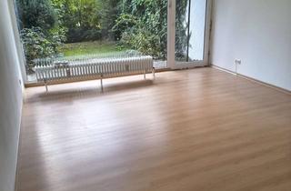 Wohnung mieten in Albert-Schweitzer-Straße 74, 29223 Celle, Frischrenovierte 1-Zimmer Wohnung mit schicker Terrasse