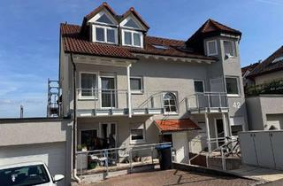 Wohnung mieten in Calmbacher Straße 42, 71034 Böblingen, Schöne 2,5-Zimmer-Dachgeschosswohnung – mit tollem Ausblick