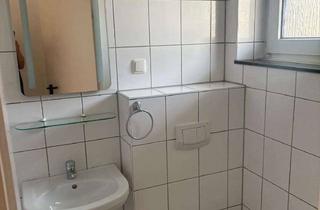 Wohnung mieten in Köhnenstraße 12-14, 47051 Altstadt, Alltagstaugliche 1,5-Zimmer-Wohnung in Duisburg