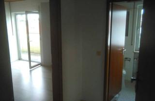 Wohnung mieten in 63454 Hanau, 1-Zimmer-Wohnung frisch renoviert mit Küche ab sofort in Hanau-Mittelbuchen zu vermieten!