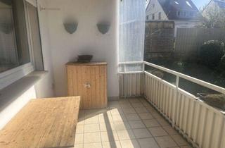 Wohnung kaufen in 31141 Hildesheim, Hildesheim - Marienburger Höhe, 4-Zimmerwohnung mit Balkon und Garage