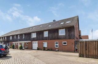 Haus kaufen in 24254 Rumohr, Tolle Kapitalanlage mit 9 Wohnungen, Stellplätzen und Garagen an der südlichen Stadtgrenze von Kiel