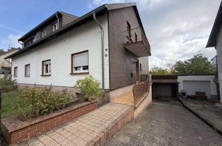 Doppelhaushälfte kaufen in 66440 Blieskastel, Doppelhaushälfte mit zwei Wohnungen in Blieskastel