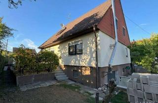Einfamilienhaus kaufen in 72766 Reutlingen, Großzügiges Einfamilienhaus mit viel Platz, Garten, Garage und Carport in Sondelfingen