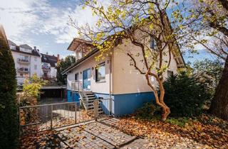 Haus kaufen in 79115 Haslach, Freistehendes Ein-/Zweifamilienhaus mit vielseitigen Entwicklungsmöglichkeiten in Freiburg-Haslach