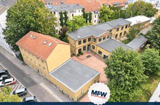 Gewerbeimmobilie kaufen in 12557 Köpenick, Historische Remise mit vielseitigem Gewerbeensemble und Lagerflächen in Köpenick