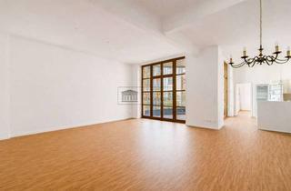 Loft kaufen in 10245 Friedrichshain, Loft in Friedrichshain mit Balkon und Aufzug