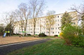 Wohnung mieten in Saturnstr., 06118 Halle, Kleine, günstige 2-Raumwohnung