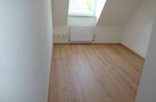 Wohnung mieten in Robert-Koch-Str., 95447 Altstadt, 1-Zi.-Wohnung mit Laminatboden, Einbauküche, Wfl. ca. 18 m²