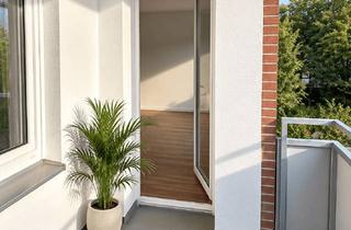 Wohnung mieten in 26419 Schortens, RAUMWUNDER | 4 Zimmer | 2 Balkone | Badewanne | Gäste-WC