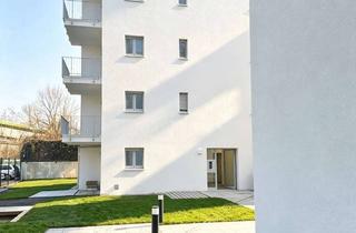 Wohnung mieten in Wiesenstraße 11, 13357 Wedding, Erstbezug in Berlin-Mitte! Modernes, voll möbliertes Studio mit Balkon