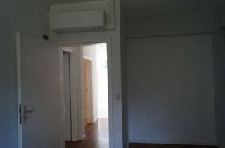 Wohnung mieten in 47809 Oppum, Freundliche, modernisierte 2,5-Zimmer-Wohnung mit gehobener Innenausstattung zur Miete in Krefeld