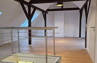 Lofts mieten in Sandstraße 10, 42655 Solingen-Mitte, Charmante 4-Zimmer-Maisonette: Frisch saniert mit Loft-Atmosphäre - Verfügbar ab 01.12.26