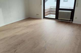 Wohnung mieten in Max-Reger-Straße, 86732 Oettingen, Helle, renovierte Wohnung zu vermieten 100 qm, 4,5 Zimmer