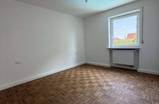 Wohnung mieten in Ratiborer Straße 22, 86405 Meitingen, Modernisierte 2-Zimmer-Wohnung mit neuer Einbauküche und Balkon in Meitingen