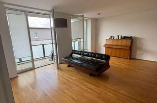 Wohnung mieten in Bürgermeister-Bohl-Straße 32, 86157 Pfersee, Stilvoll modernisiert: 2-Zimmer-Wohnung in Augsburg-Pfersee