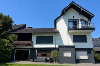 Haus kaufen in 51515 Kürten, Kernsaniertes Zweifamilienhaus auf 1.377 m² Sonnengrundstück mit Weitblick in Bestlage von Kürten
