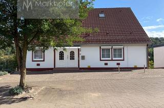 Einfamilienhaus kaufen in 66424 Homburg, Großzügiges Einfamilienhaus mit flexibler Nutzung als Mehrgenerationenhaus