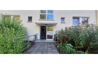 Wohnung kaufen in 42657 Solingen, Bezugsfreie 2-Zimmer-Wohnung mit ca. 55 m² in ruhiger Wohnlage