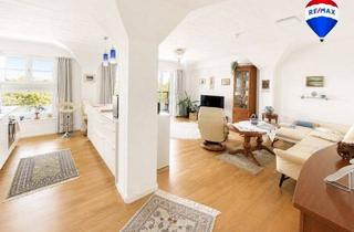 Wohnung kaufen in 13585 Berlin, Provisionsfrei ! - Exklusive 4-Zimmer-Whg. mit Wasserblick, Balkon & Tiefgarage