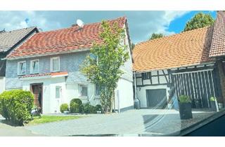 Einfamilienhaus kaufen in 34639 Schwarzenborn, Schwarzenborn - Eigenheim mit Scheune und Garten