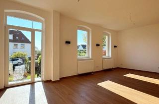 Wohnung kaufen in 34128 Harleshausen, Frisch sanierte 3-Zimmer-Erdgeschosswohnung mit eigenem Garten und Terrasse