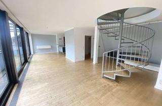 Wohnung kaufen in 33602 Innenstadt, Bielefeld-Altstadt Maisonette Wohnung mit traumhafter Aussicht zur Sparrenburg
