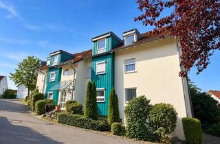 Wohnung kaufen in Drosselweg 35, 88339 Bad Waldsee, NUR 2984 € / m² I GEPFLEGTE DG-WOHNUNG I 2 ½ ZIMMER | SCHÖNE AUSSICHT | RUHIGE ZENTRALE LAGE