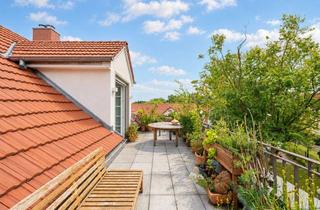Wohnung kaufen in 16818 Walsleben, 158 m² Dachgeschosswohnung am Ruppiner See | Dachterrasse, Kamin & Seeblick