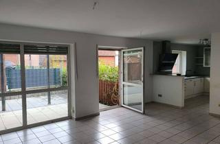 Wohnung kaufen in 45527 Hattingen, Ebenerdige Eigentumswohnung mit Terasse und Stellplatz zu verkaufen