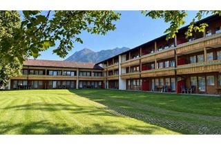 Wohnung kaufen in 83334 Inzell, Ein Stück Chiemgau! Attraktives 2-Zimmer-Apartment in schöner Ferienwohnanlage von Inzell
