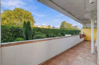 Wohnung kaufen in 51371 Rheindorf, Gemütliche Eigentumswohnung in ruhiger Lage von Leverkusen-Rheindorf mit Balkon mit Blick ins grüne