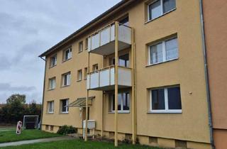 Wohnung mieten in Schillerstraße, 38364 Schöningen, ***3-Zimmer-Wohnung mit Balkon und Wannenbad***zum Wohlfühlen!