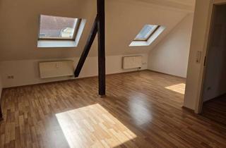 Wohnung mieten in Lutherstraße 19, 06667 Weißenfels, 3-Zimmer-Dachgeschosswohnung mit BALKON in Wsf. - West