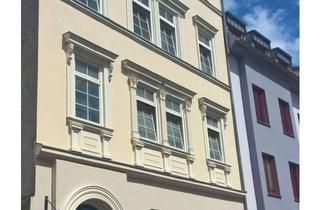 Wohnung mieten in Langenstr. 64, 18439 Altstadt, Schöne 2-Raum Wohnung im DG des Wohn- und Geschäftshauses