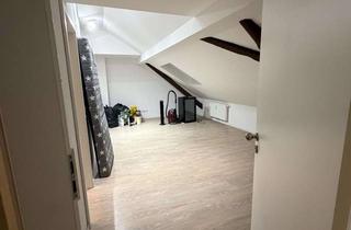 Wohnung mieten in An Der Feldport, 54292 Trier, Charmante 1-Zimmer-Dachgeschosswohnung in zentraler Lage von Trier.