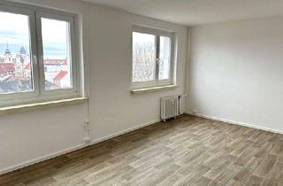 Wohnung mieten in Am Alten Theater, 06844 Innenstadt, Sanierte 1-Raum-Wohnung in der Innenstadt